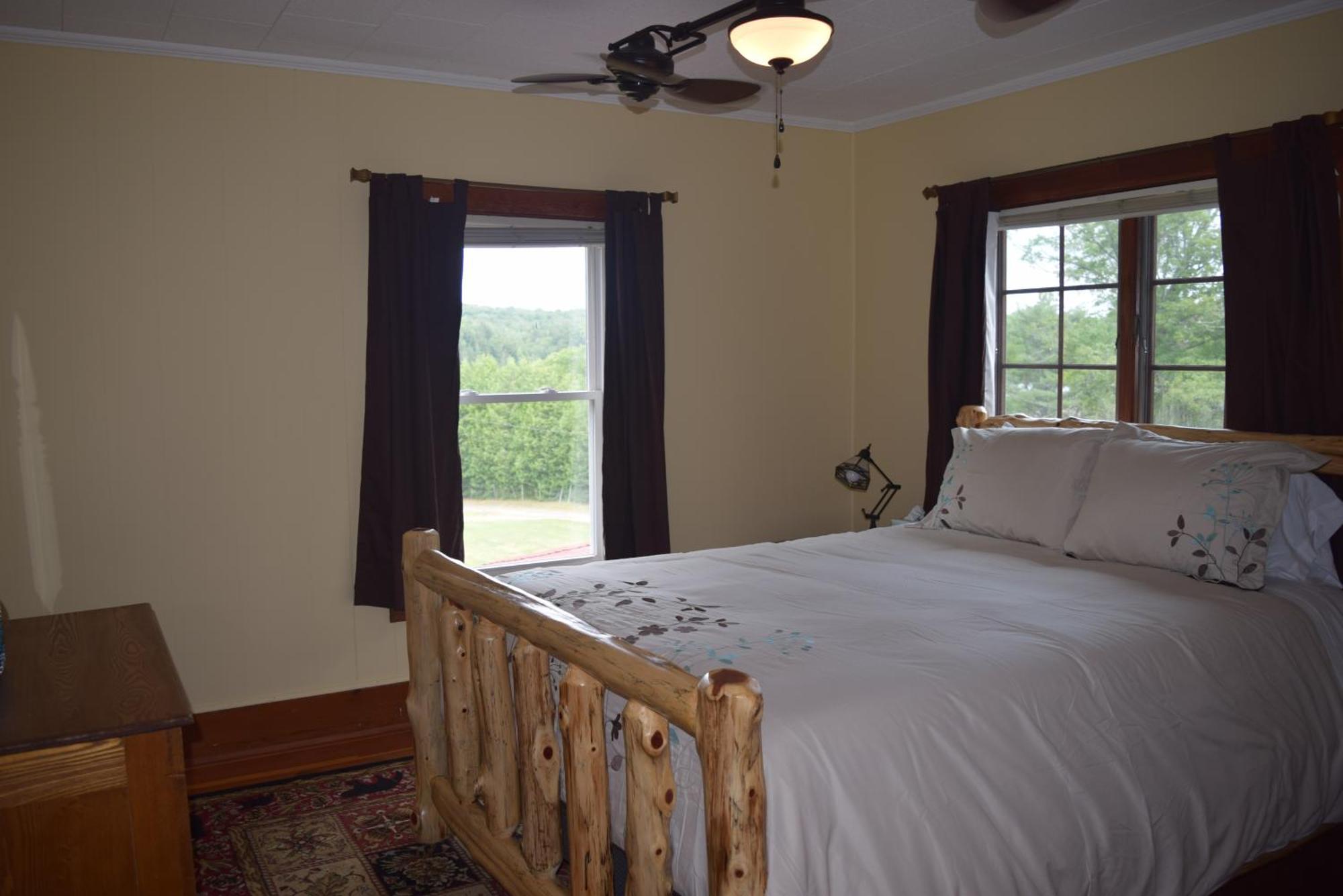 The Long View Lodge Long Lake الغرفة الصورة